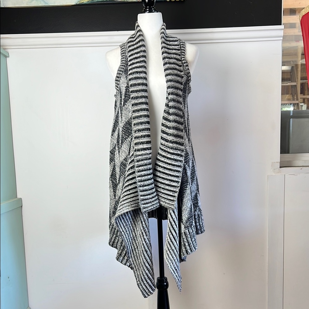 Open Front Cardigan Black and White Striped Handkerchief Duster Knit Long Vest